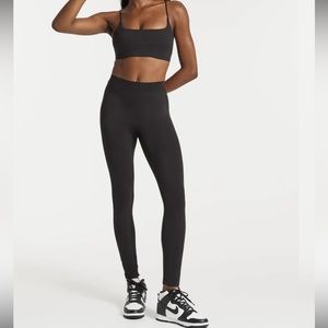 Bandier Le Ore Bella Bonded Leggings